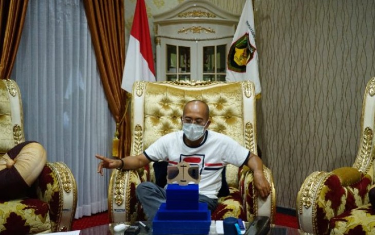 Bupati Bengkulu Selatan Gusnan Mulyadi  