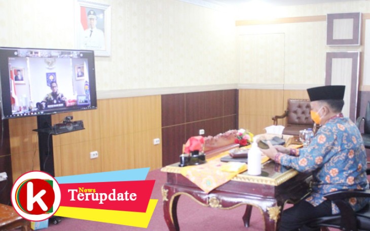 Vidcon Sekda Provinsi Bengkulu Hamka Sabri bersama Mendagri