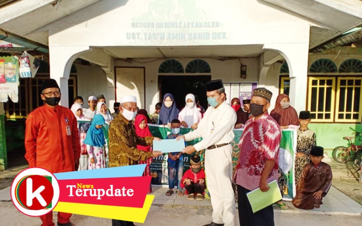 Ketua Panti Asuhan Al-Anshori Muhammadiyah H. Samsuar langsung terima bantuan dari BKDI BP Batam
