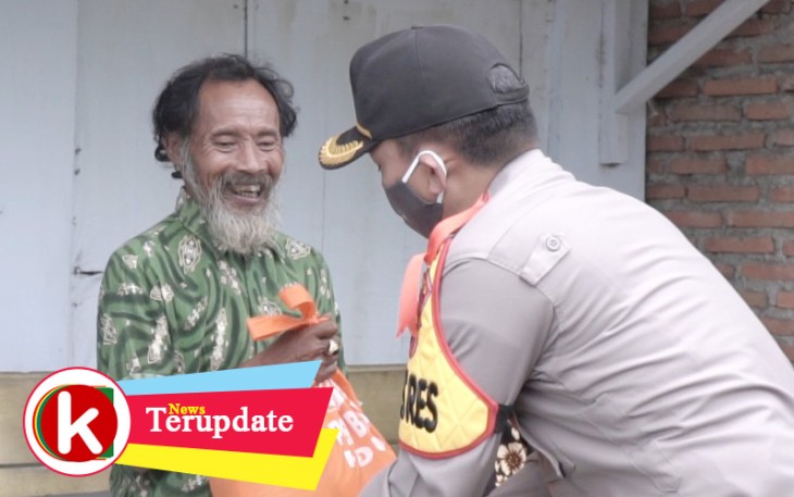 Kapolres Batang Salurkan Bantuan ke Kaum Duafa