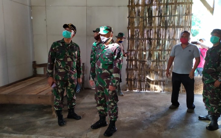 Dandim 0807/Tulungagung Datangi Lokasi TMMD Lakukan Pengecekan Rumah Sugeng