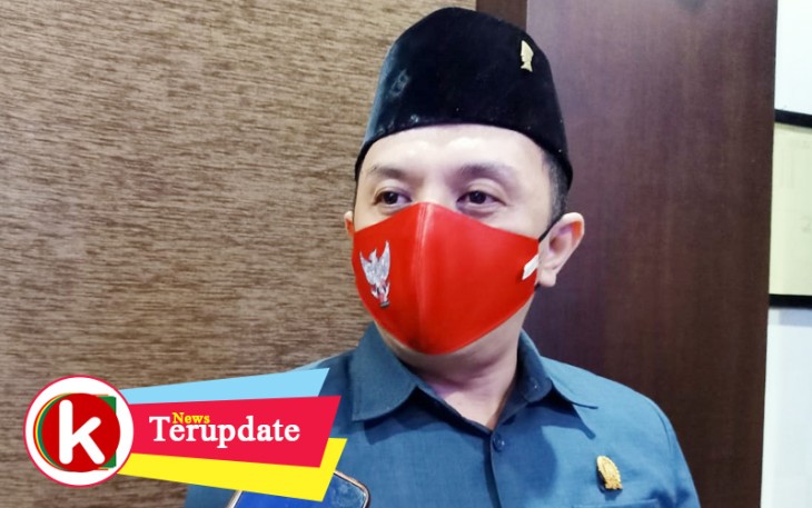 Anggota Komisi E dari Fraksi PDIP Deni Wicaksono