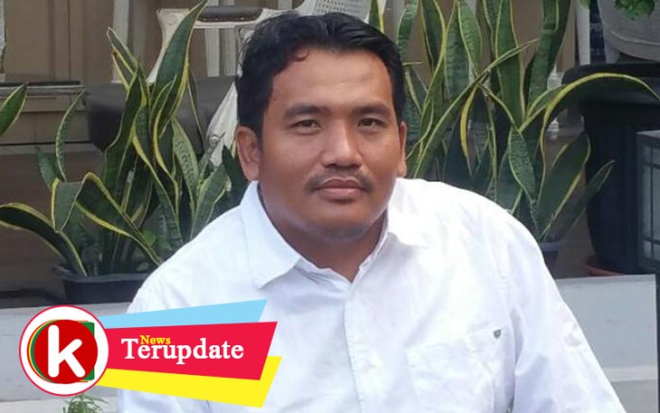 Dr Dedek Kusnadi