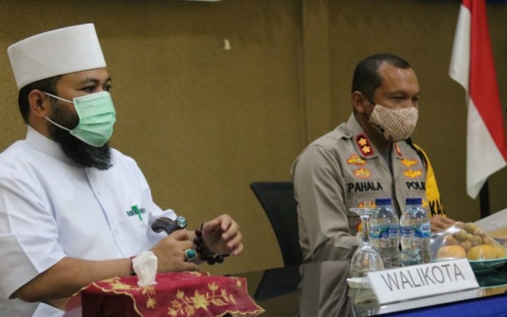 Wali Kota Bengkulu Helmi Hasan dan Kapolres Bengkulu AKBP Pahala Simanjuntak