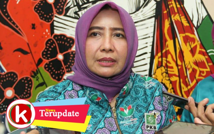 anggota Fraksi PKB DPRD Jatim Anik Maslachah.
