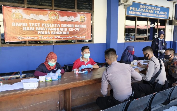Polda Bengkulu Gelar Rapid Tes Untuk Peserta Donor Darah
