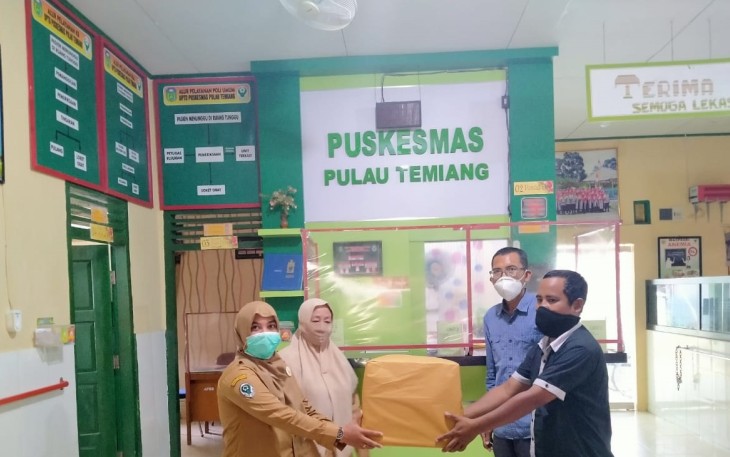 Penyerahan bantuan