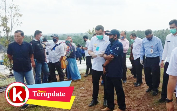 Bupati Pesawaran Hadiri Giat Penanaman Perdana Golden Melon dan Semangka di Horti Park