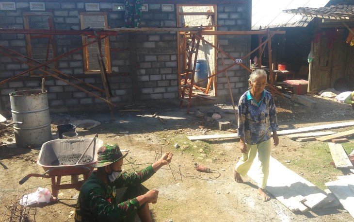 Mariyam Istri Mukidi Nampak Gembira Mendapatkan Program RTLH