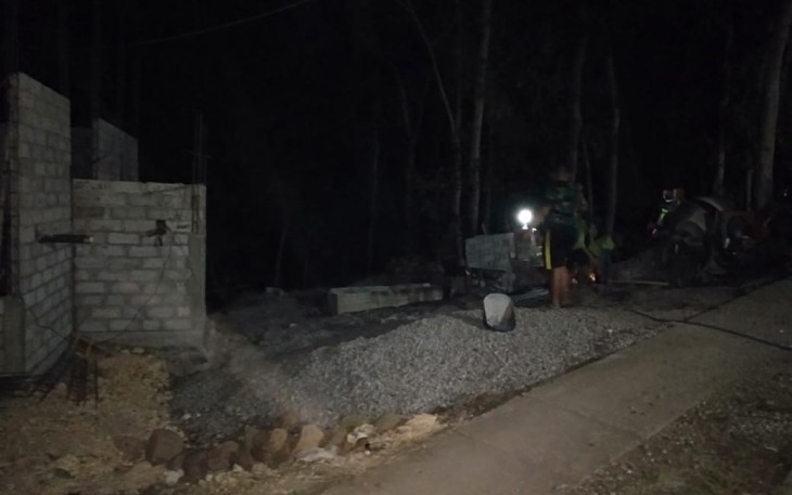 Malam Bukan Alasan untuk Selesaikan Pembangunan di TMMD 108