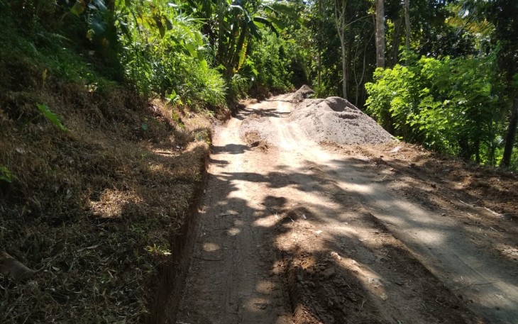Ini Dia Kondisi Awal Jalan Desa Sebelum Dikerjakan Satgas TMMD Kodim 0807/Tulungagung