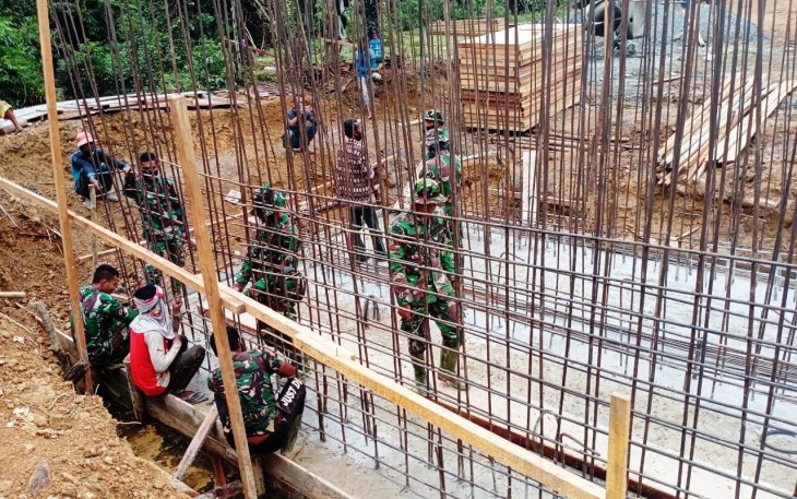 Koorlap TMMD 108 Kawal Langsung Proses Kerja Jembatan