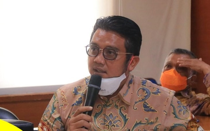 Bupati Bintan Apri Sujadi