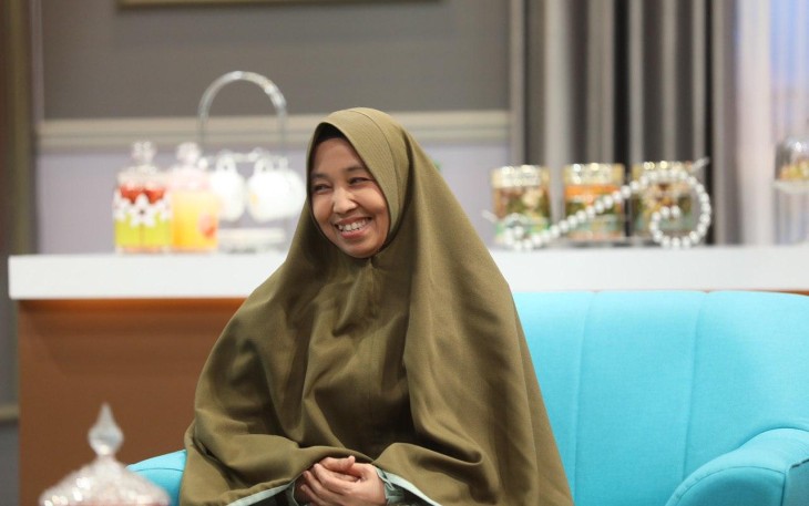 Asiyah dalam acara Nikmatnya Sedekah di MNC TV Rabu (12/8).