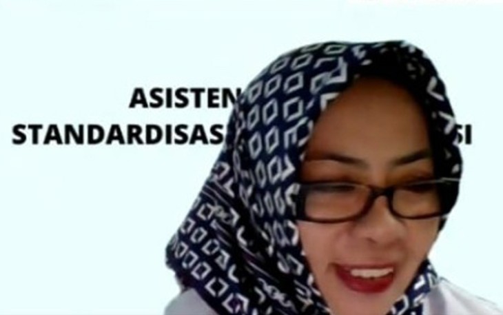 Asisten Deputi III Kementerian Koperasi dan UKM Sitti Darmawasita 