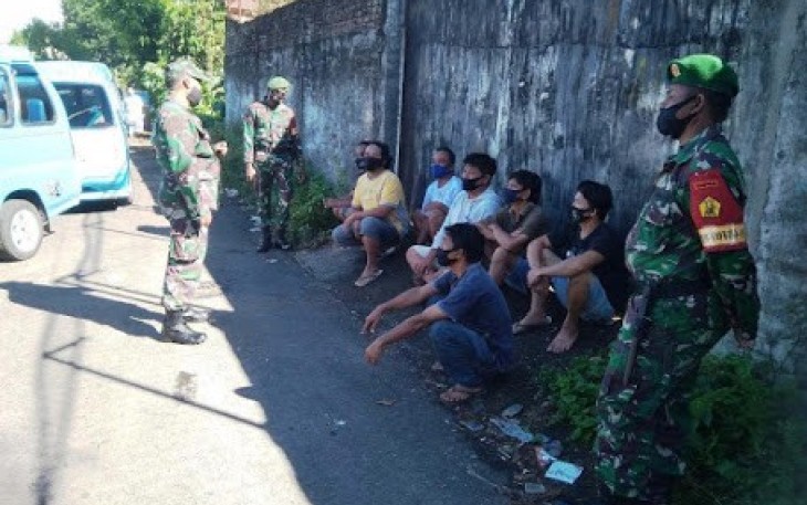 TNI-Polri Tegaskan Disiplin Penggunaan Masker