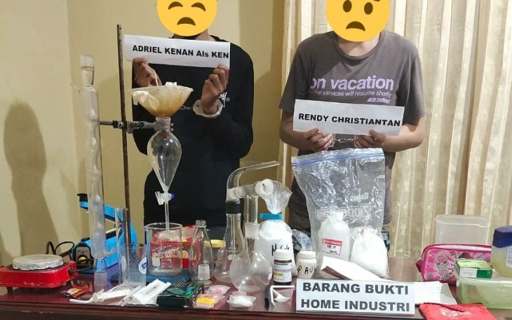 Tersangka dan Barang Bukti saat diamankan