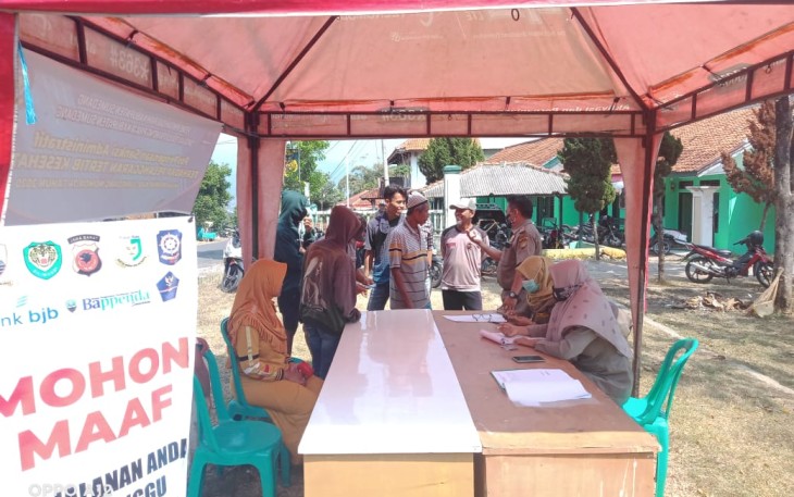 Satgas Kecamatan Jatinunggal Sumedang Gelar Operasi Tertib Masker
