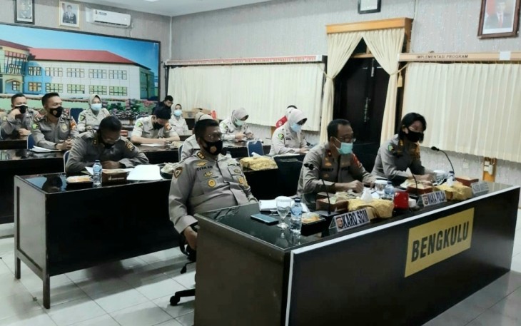  Wakapolda Bengkulu Beri Perhatian Khusus Kepada Personel Sakit Kronis