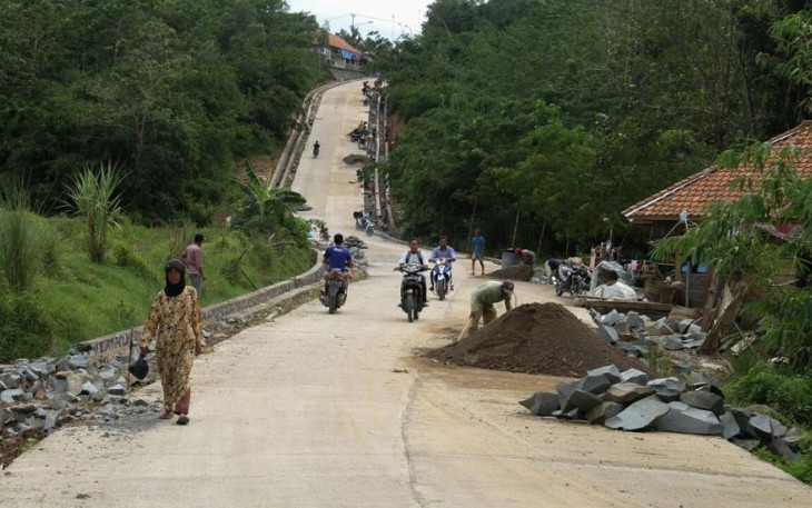 Salah satu infrastruktur yang tengah dibangun Pemkab Purwakarta dan TNI. (Foto/Kominfo Purwakarta)