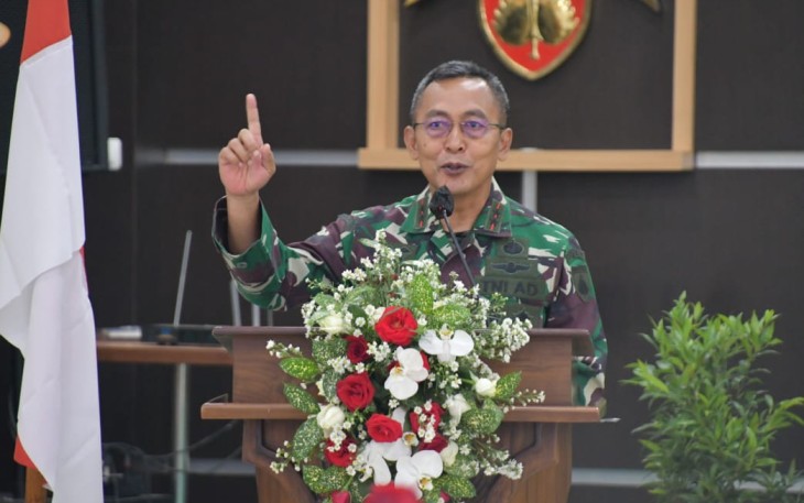 Pangdam IV/Diponegoro Mayjen TNI Bakti Agus Fadjari, S.I.P., M.Si. saat meresmikan gedung laboratorium PCR Covid-19 dan renovasi sarana prasarana kesehatan Rumah Sakit Tk. II dr. Soedjono, Kamis (5/11/2020)