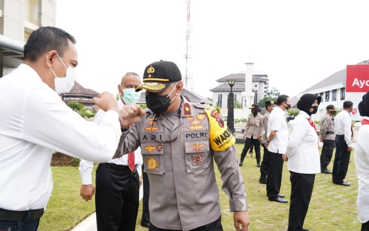 Wakil Kepala Kepolisian Daerah (Wakapolda) Jateng Brigjen Pol Abiyoso Seno Aji di Halaman Mapolda Jeteng, Senin (30/11).