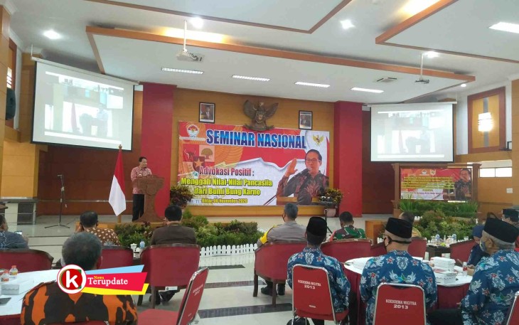 Pjs Walikota Blitar Jumadi Berikan Sambutan Pengarahan (foto : Faisal NR / Klikwarta.com) 