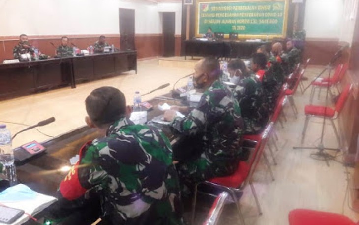Pasiops Kodim 1310/Bitung Hadiri Kegiatan Sosialisasi Penanganan Covid-19 di Aula Makorem 131/Stg