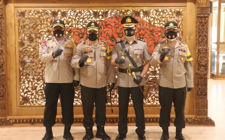 Kapolda Jateng Irjen Pol Ahmad Luthfi memimpin langsung jalannya Upacara Serah Terima Jabatan di Mapolda Jateng, Selasa (1/12/2020)