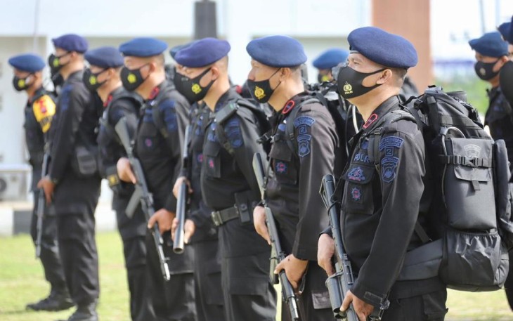 Polda Jateng laksanakan pergeseran pasukan BKO pengaman Pilkada Serentak 2020 antara Polda Jawa Tengah dengan Polda Nusa Tenggara Timur (NTT). Pada hari ini, Sabtu (12/11/2020).