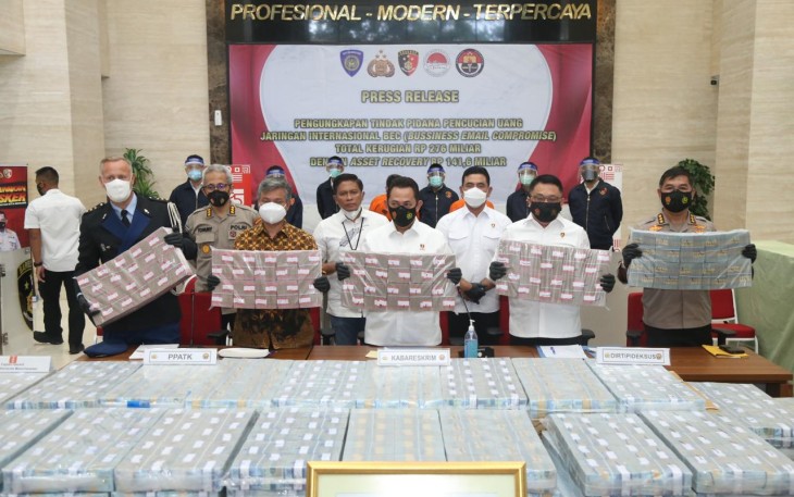 Kabareskrim Komjen Listyo Sigit Prabowo saat konferensi pers di Mabes Polri Jakarta, Rabu (16/12/2020). 