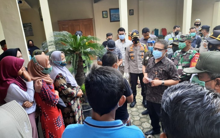 Polres Brebes Tetapkan 4 Tersangka Atas Kasus Pengrusakan Kaca dan Pengambilan Paksa Jenazah Covid di RSUD Brebes
