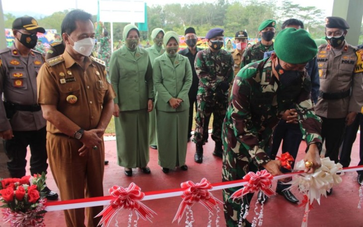 Pangdam II Sriwijaya Mayjen TNI Agus Suhardi Saat Acara Persemian Datasemen Zeni Tempur di Kabupaten Bengkulu Tengah
