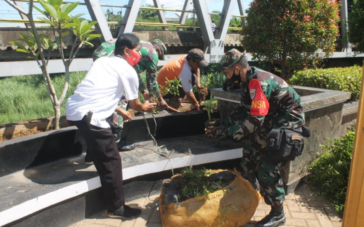 Personel Kodim 0619/Purwakarta Melaksanakan Kegiatan Tersebut Dengan Mematuhi Protokol Kesehatan Covid-19 (Foto : Pendim 0619)