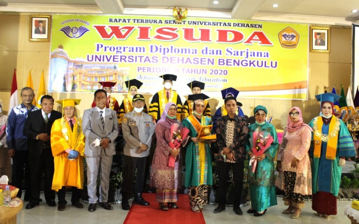 Wakil Gubernur Bengkulu Dedy Ermansyah Hadiri Wisuda Universitas Dehasen Bengkulu (UNIVED) Periode III Tahun 2020