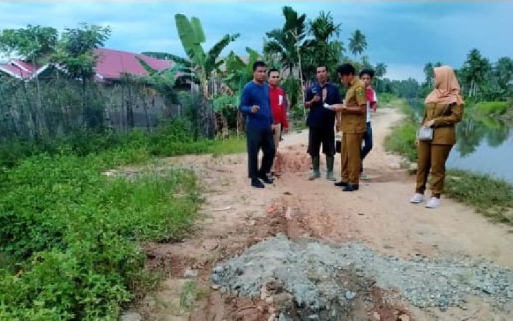 Anggota DPRD Provinsi Sumbar Dari Partai Gerindra Khairuddin Simanjuntak Survei Rencana Pembangunan di Pasaman
