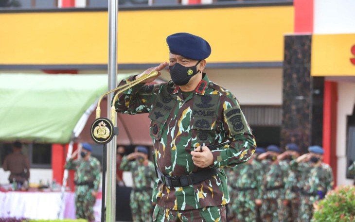 Kapolda Jateng Irjen Pol Ahmad Luthfi S.H., S.S.t., M.K dalam sambutanya saat memimpin upacara yang diselenggarakan di Lapangan Satbrimob Polda Jawa Tengah, Rabu (06/1/2020).