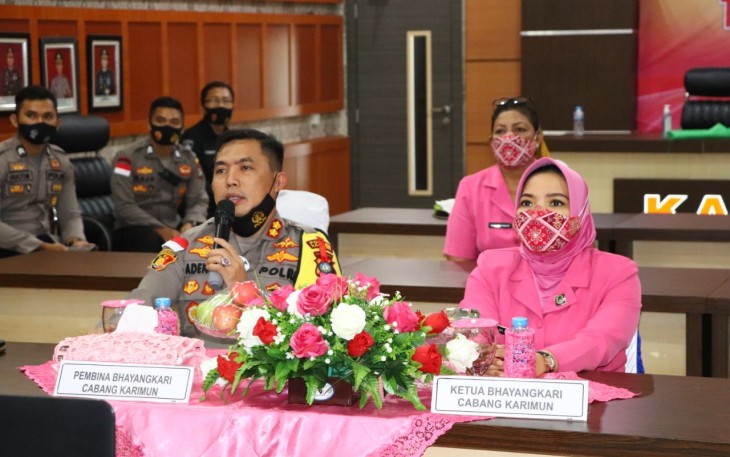 Kapolres Karimun AKBP Muhammad Adenan, SIK Tatap Muka dengan Bhayangkari Secara Virtual