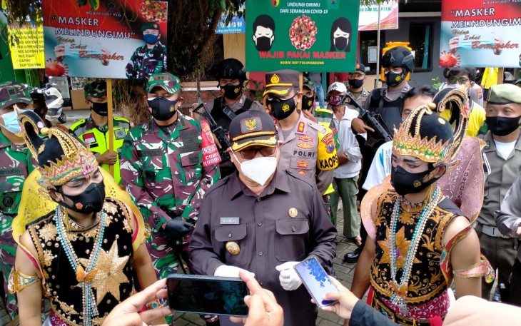 Bupati Tulungagung Bersama Forkopimda Sosialisasi Protokol Kesehatan di Pasar