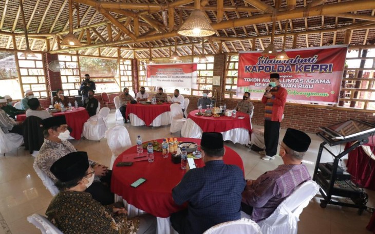 Kapolda Kepri Jalin Silaturahmi Dengan Tokoh Lintas Agama Se-Provinsi Kepri  