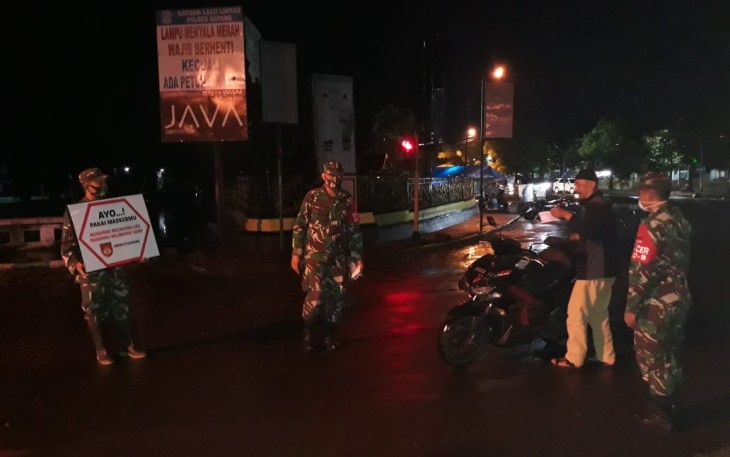 Koramil jajaran Kodim 0736/Batang melaksanakan operasi yustisi 