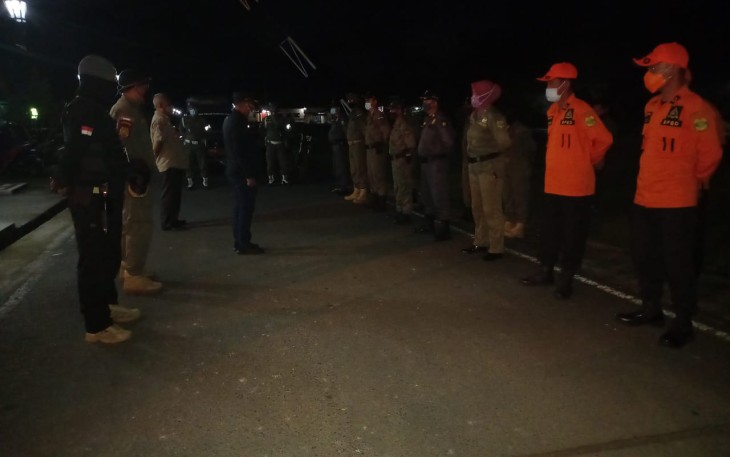 Patroli Malam Bersama Satpol PP Wabup Lingga Ajak Masyarakat Jaga Keamanan dan Ketertiban