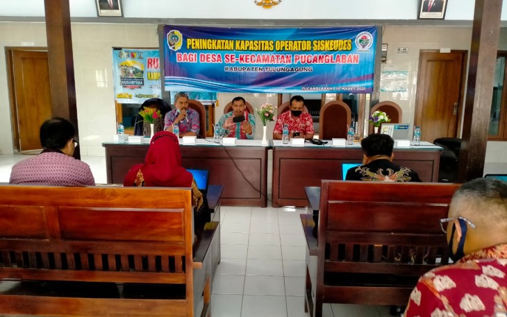 Kecamatan Pucanglaban Adakan Kegiatan Bimtek Peningkatan Kapasitas Operator Siskeudes