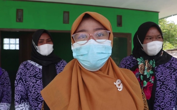 Bidan Desa Sedari