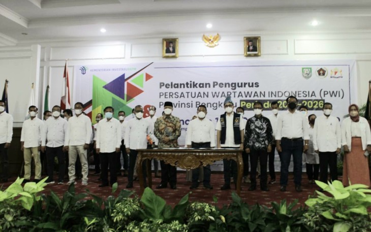 Pelantikan Pengurus PWI Bengkulu Serta Peluncuran 1000 Vaksinasi Covid-19