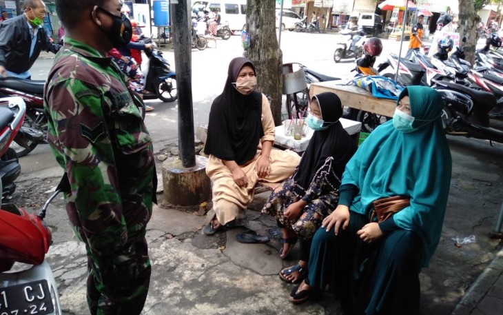 Serma Wardi mewakili Danramil 13/Sukodono menghadiri undangan penerimaan SK dan pembekalan pengurus baru Kwaran Sukodono bertempat di Gedung KPRI Sukodono.