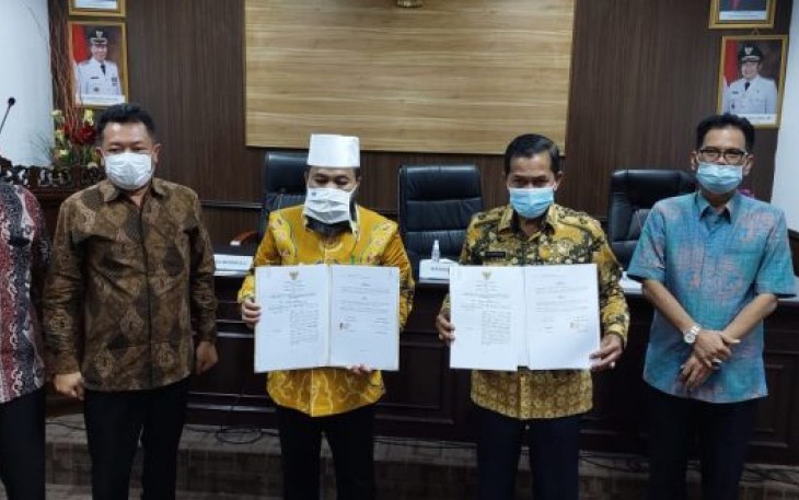 Walikota Bengkulu Helmi Hasan  dan Walikota Serang Syafirudin