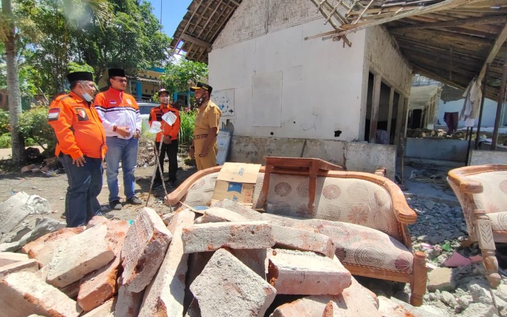 Ketua DPW PKS Jatim Takziyah dan Gelar Doa Tahlil untuk Korban Meninggal Gempa Malang