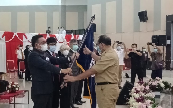 Maurits Mantiri Resmi Pimpin DPD PIKI Sulut Periode 2021-2026