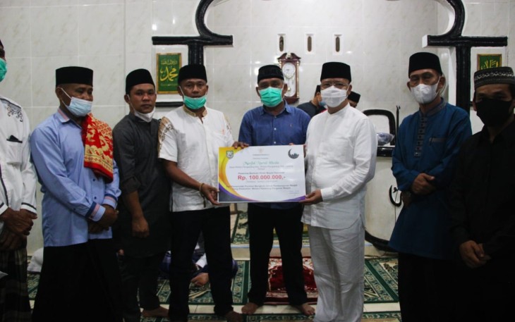 Gubernur Bengkulu Rohidin Mersyah  